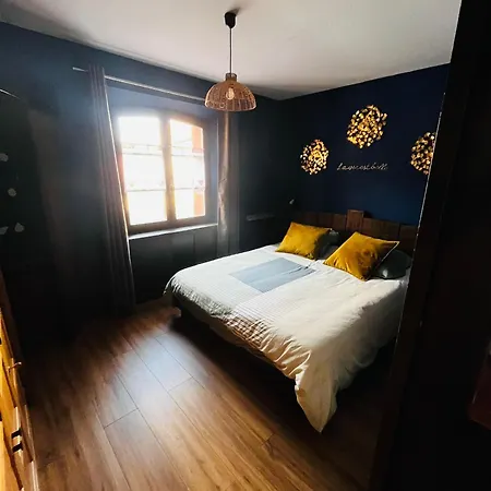 Chez Charles Meuble De Tourisme Trois Etoiles - Confort Et Convivialite Daire *