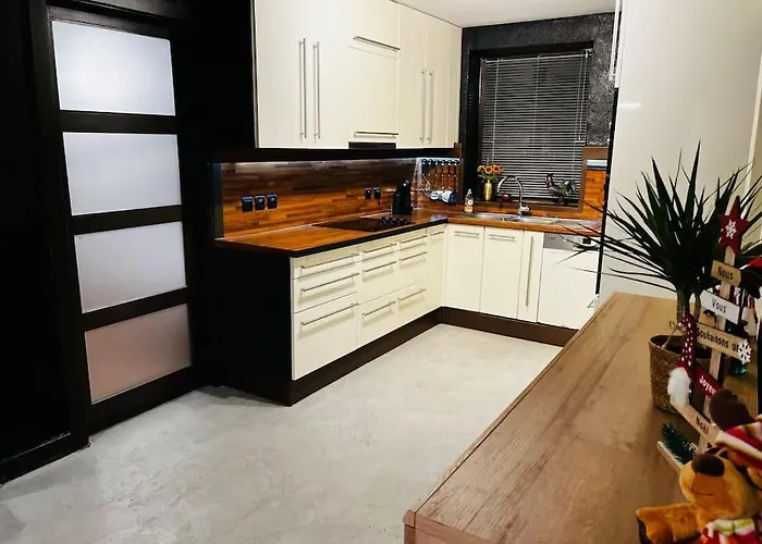 Chez Charles Meuble De Tourisme Trois Etoiles - Confort Et Convivialite アパート *