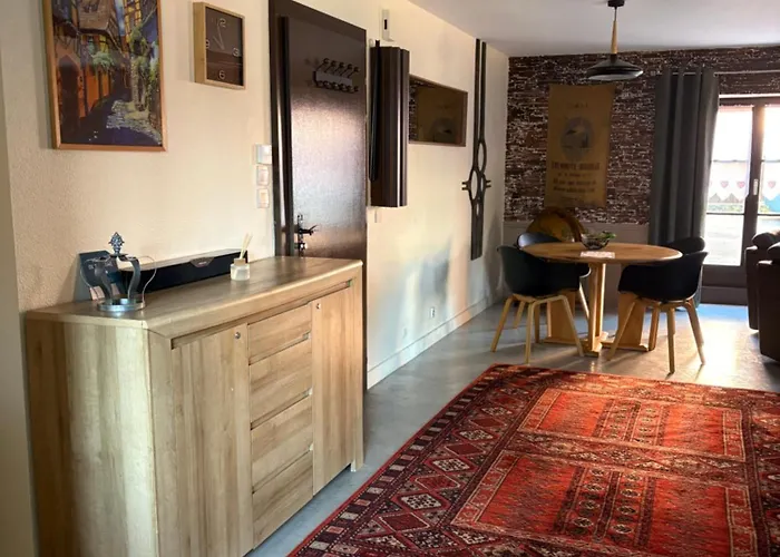 Chez Charles Meuble De Tourisme Trois Etoiles - Confort Et Convivialite * Guémar